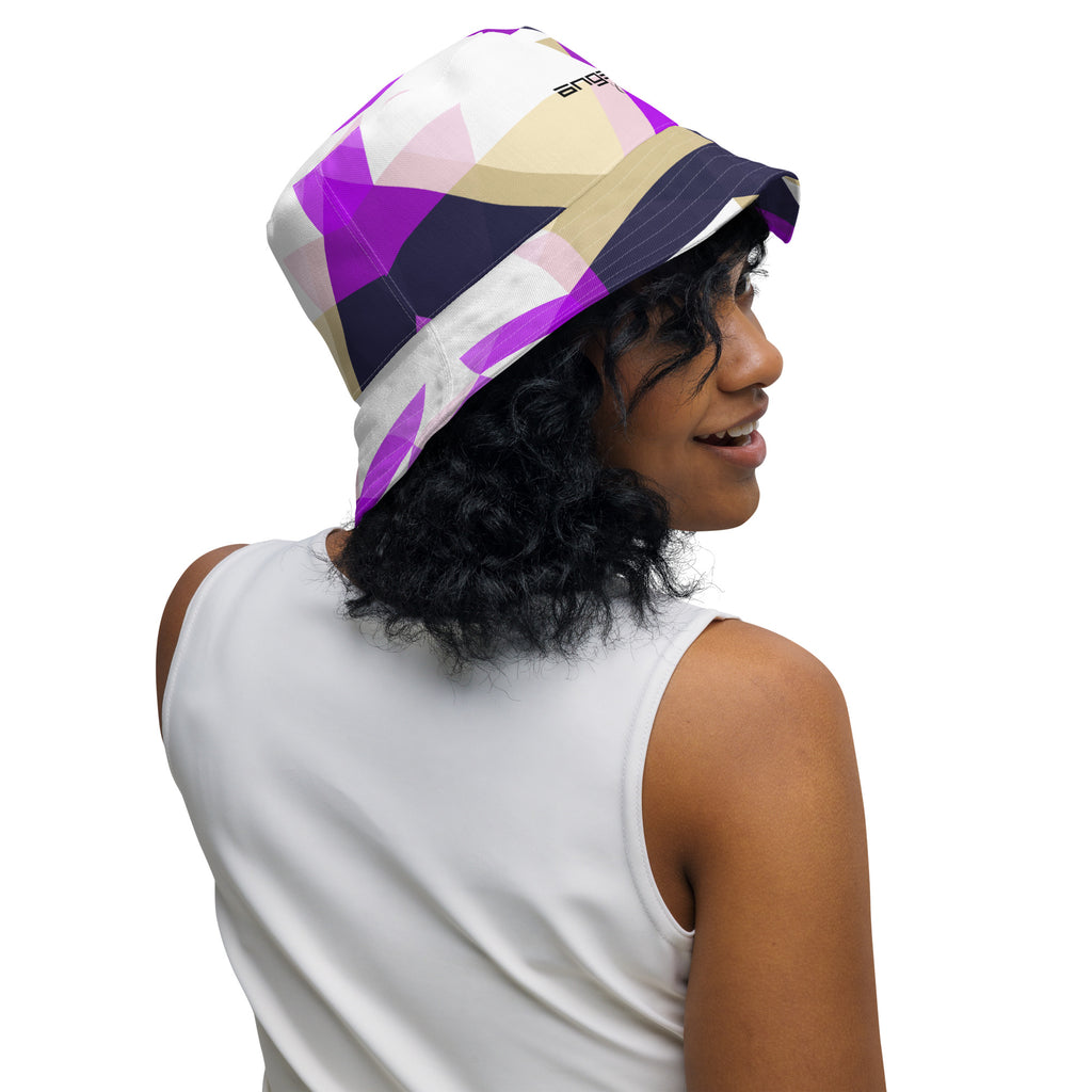 Reversible bucket hat