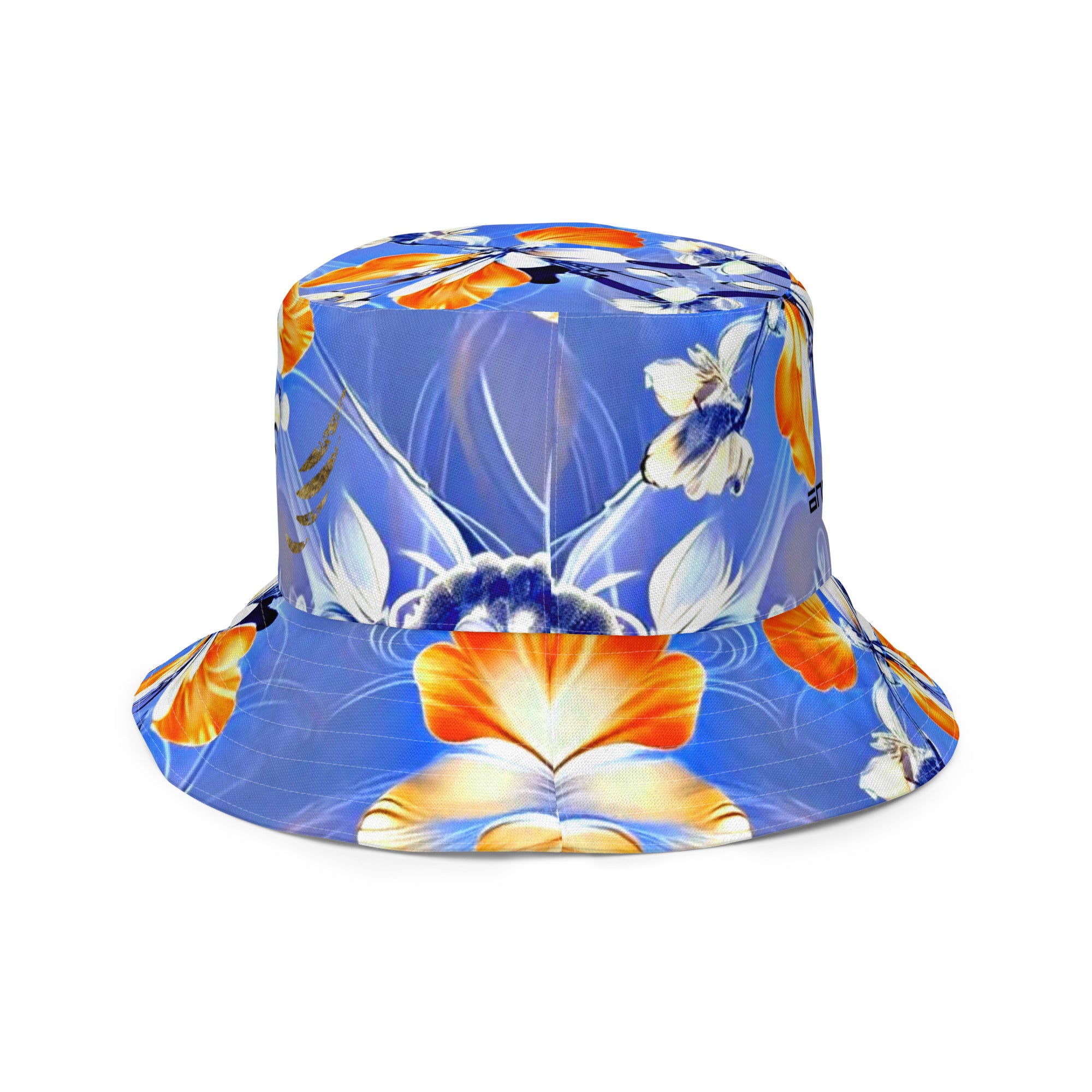 Reversible bucket hat
