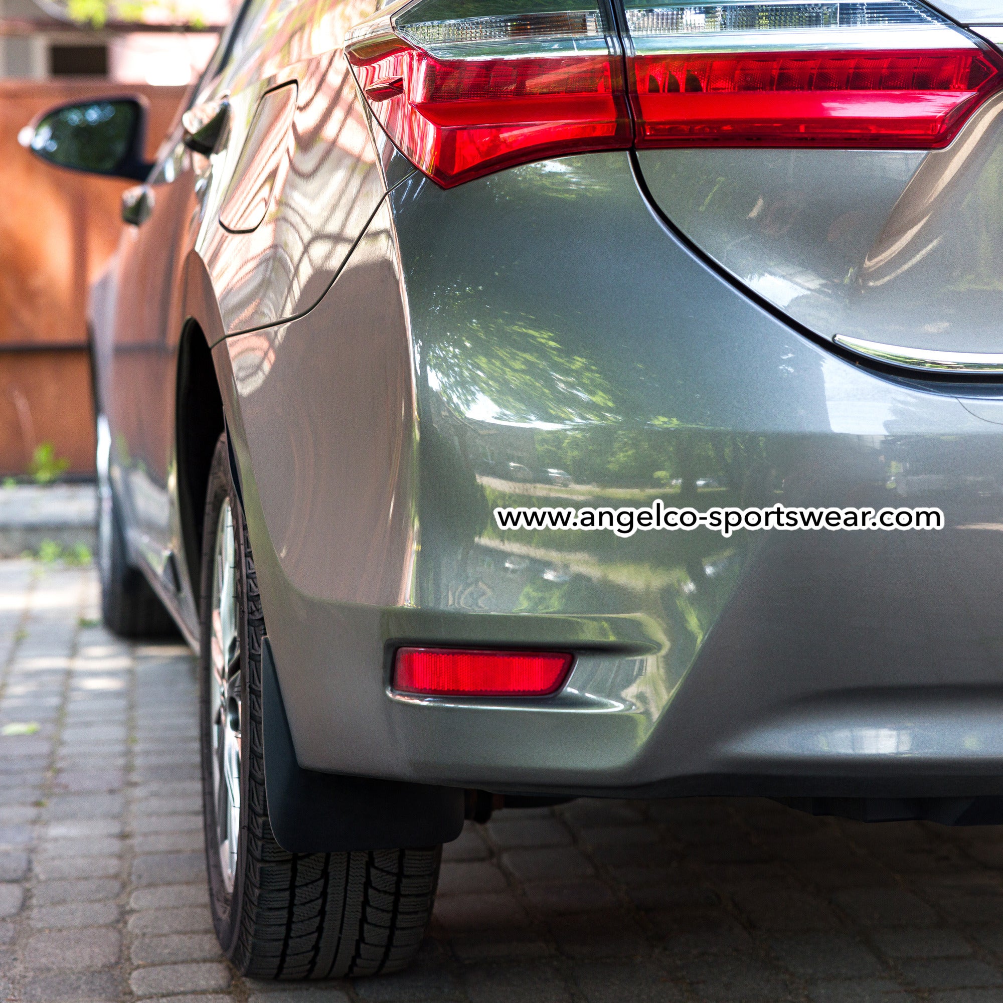 Bubble-free stickers