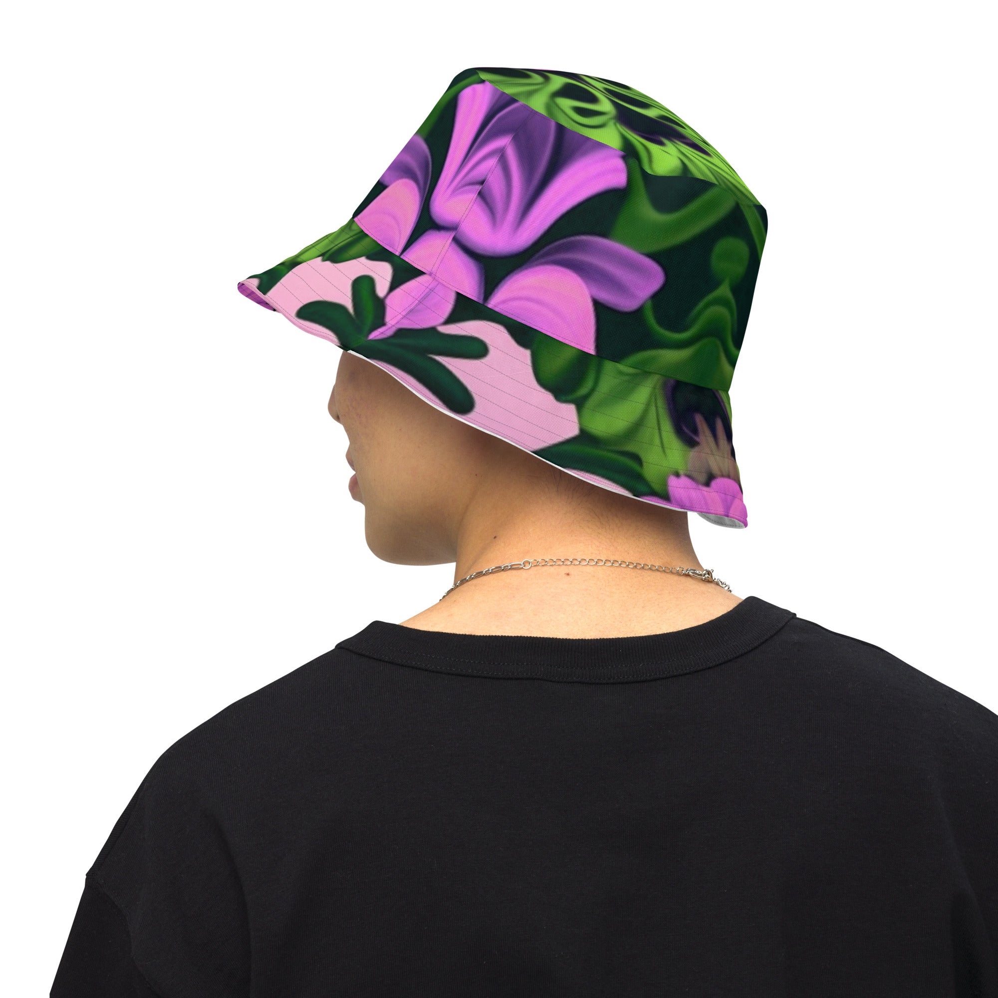 Reversible bucket hat