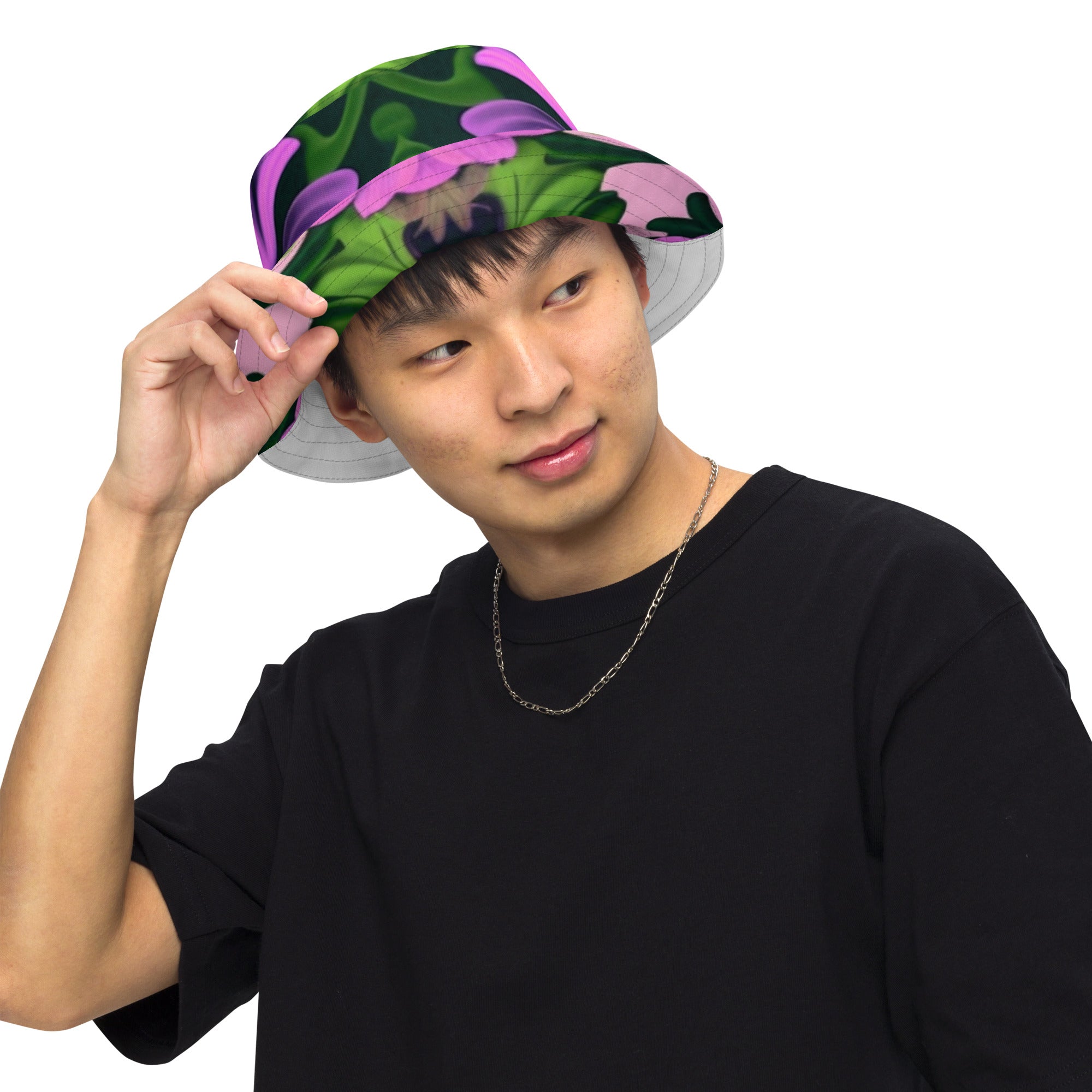 Reversible bucket hat